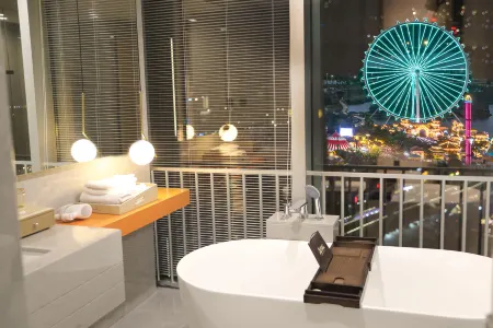 Rezen Longhh Yinman Hotel(Shunde OCT Happy Coast Plus) Отели рядом со станцией Ronggui Railway Station