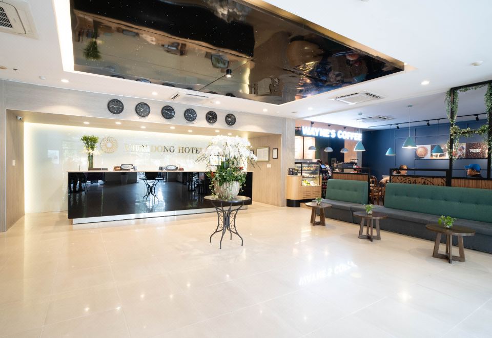 Vien Dong Hotel