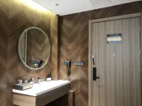 Datong Yanchenhui Hotel