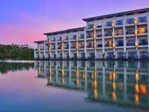 Palace International Hot Spring Hotel