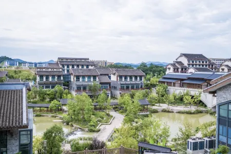 Yunsu Boutique Hotel (Nanping Wanda Plaza)