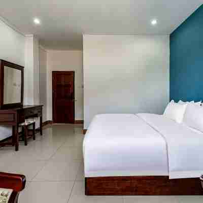 City  Garden Hotel Rooms