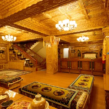 Batang Tuyuqing Inn