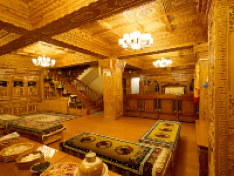 Batang Tuyuqing Inn