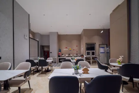 RuiHuiYue hotel Отели в г. Юнчжоу