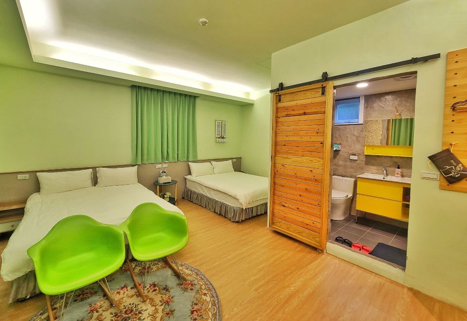 The promised Land 객실 이미지