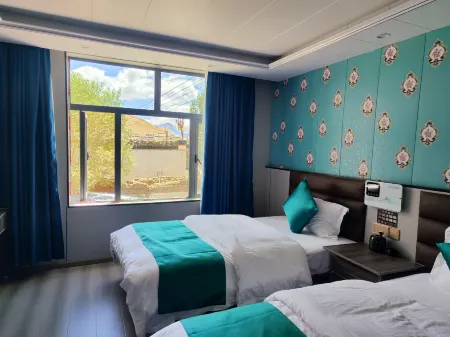 Everest Traveler's Oxygen Rich Hotel