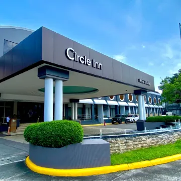 Circle Inn Hotel and Suites Bacolod