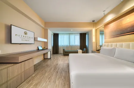 Jinjiang Metropolo Hotel (Hangzhou Xiasha Economic Development Zone Wenze Road Subway Station)