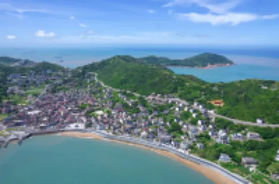 Shengsi Yuxiaoyu Qingmu Nuanyang Beach Homestay