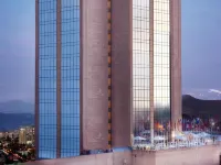 Le Méridien Santiago サンタ・ルシアの丘周辺のホテル