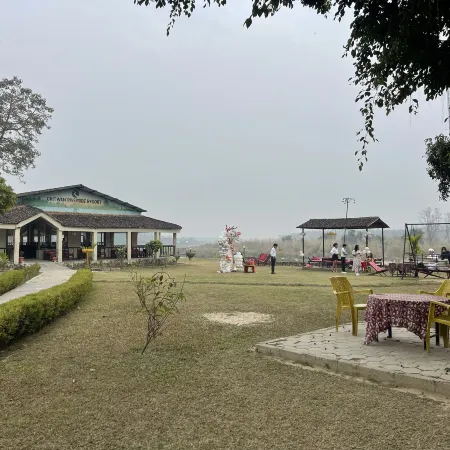Chitwan Riverside Resort
