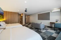 Elong ME Hotel (Maotou Mountain Banyuewan) - 2-نجوم