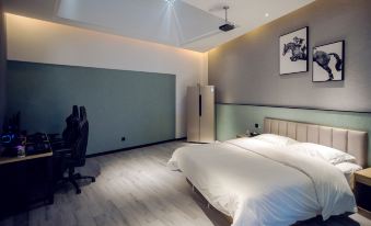 The English Esports Hotel