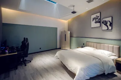 The English Esports Hotel