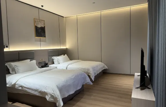 彭水紫藤大酒店