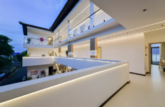 Jiayu Lanye Scenic Apartment (Dali Shuanglang) Hotels near Hongshan Temple