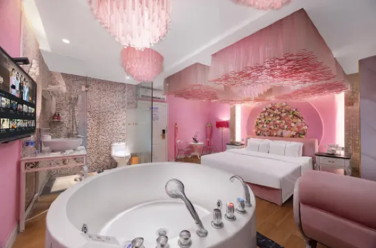 克拉戀人• 藝術酒店（惠州惠城西湖風景名勝區東站店）