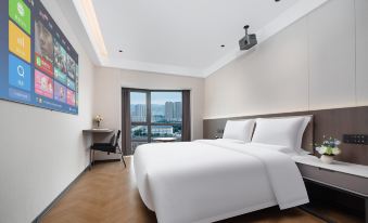Lan mei Rui Hua Hotel (West High Speed Railway Station)