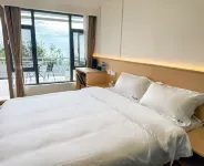 Banshan Huasu Scenic Inn · Yinghuagu