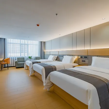 Yunji Smart Hotel (Huizhou Boluo Overseas Chinese Middle School, Rainbow Plaza Store)