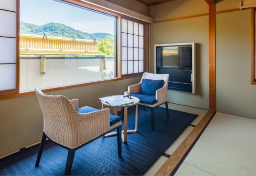 1. 기온 료칸 가라..