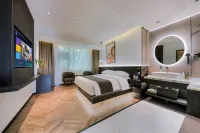 W Design Hotel (Qinyang Bus Station) Hotels in Qinyang