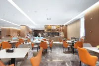 Qiyu Hotel (Longhua Subway Station Huanghua Airport)