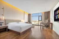 Minghuang International Hotel (Spring and Autumn Yancheng Wujin Station Branch) Hotels near Jiangsu University of Technology School of Foreign Languages