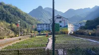 Xiaoqiao Flowing Water Homestay - صديق للحيوانات الاليفة