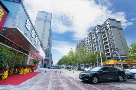 jinyaohotel Отели рядом с достопримечательностью «Jiangxi College of Foreign Studies Yaohu Campus»