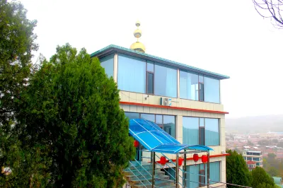 紫石洞·雲境民宿 鄰近山東涌泉紅色文化園的酒店