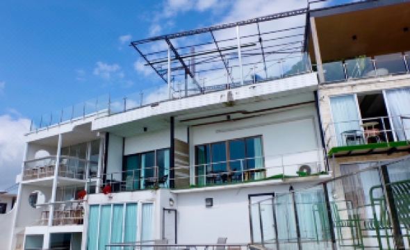 The Resort Angel Hill