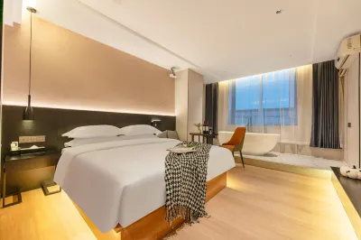 Guangzhou GEEINN German Hotel (Zhuliao Subway Station Guangdong-Hong Kong-Macao Greater Bay Area Vegetable Basket Trading Center) Hotel in zona Zhongkai University of Agriculture & Engineering