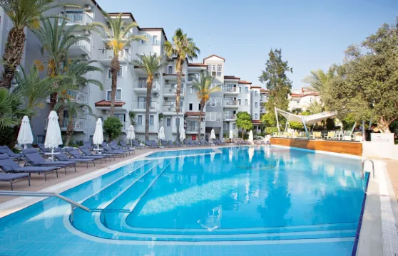 帕洛瑪碼頭套房酒店 - 限成人