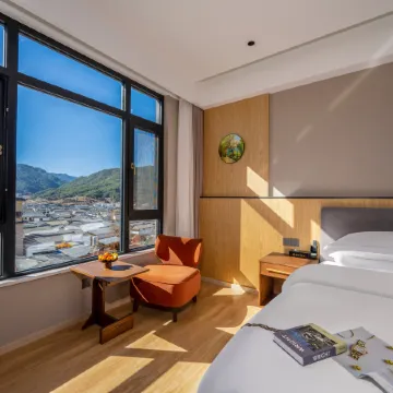 Lanping Licheng Hotel