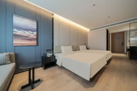 Shangru Hotel (Harbin West Station West Square Urban Rural Road Subway Station Branch) Отели рядом с достопримечательностью «Heilongjiang University»