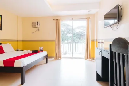 RedDoorz Premium @ Gabinete Road Palawan