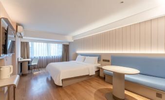 HanTing Hotel (Foshan Midea Headquarters)