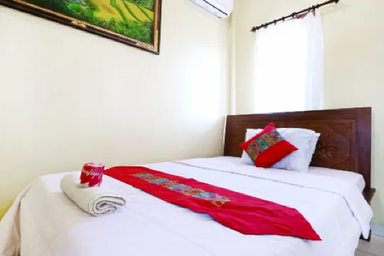 Jungut Guest House Ubud Отели рядом с достопримечательностью «Убудский дворец»