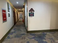 雲朵S智選ホテル（燕郊富地広場）