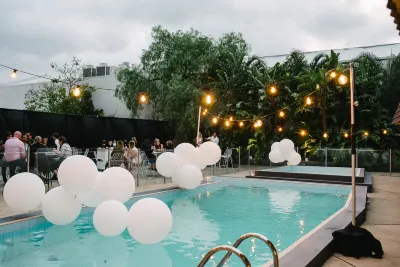 Rydges Camperdown, an EVT hotel Hotels in Annandale
