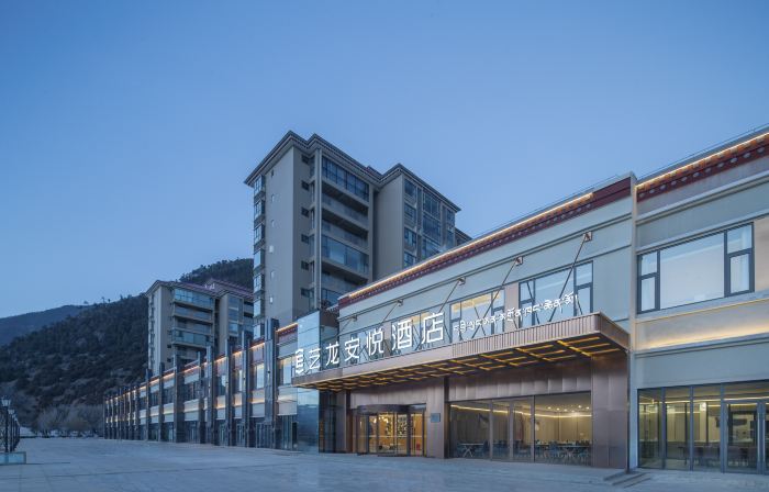 Elong Anyue Hotel (Nyingchi Xueyu Jiangnan Niyanghe Scenic Area)