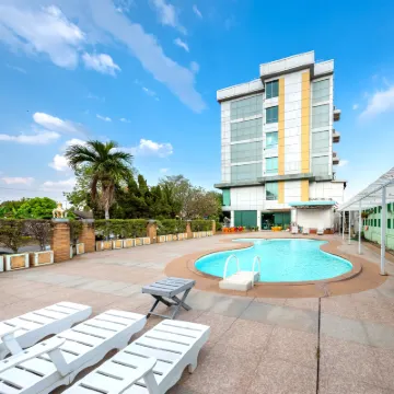 SHIN Hotel V-ONE Korat Hotels near Guru-Summanakara