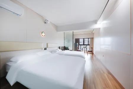 Xiaolu Chenke Meisu (Quanzhou First Hospital Zhongjun World City Branch) Отели рядом с достопримечательностью «Wuling Farm»