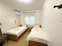 ASUKA hotel Hotels in Surčin