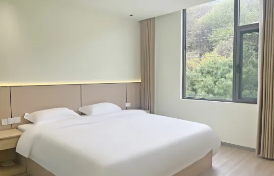 會澤·山語林居精品民宿（大海草山店）