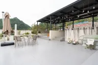 Jin-Shu Homestay Hotels near Guiyang Longdongbao International Airport