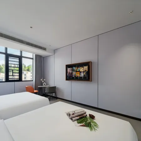 Yunmo Intelligent Audiovisual Hotel
