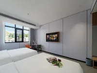 Yunmo Intelligent Audiovisual Hotel Hotel di Puding County